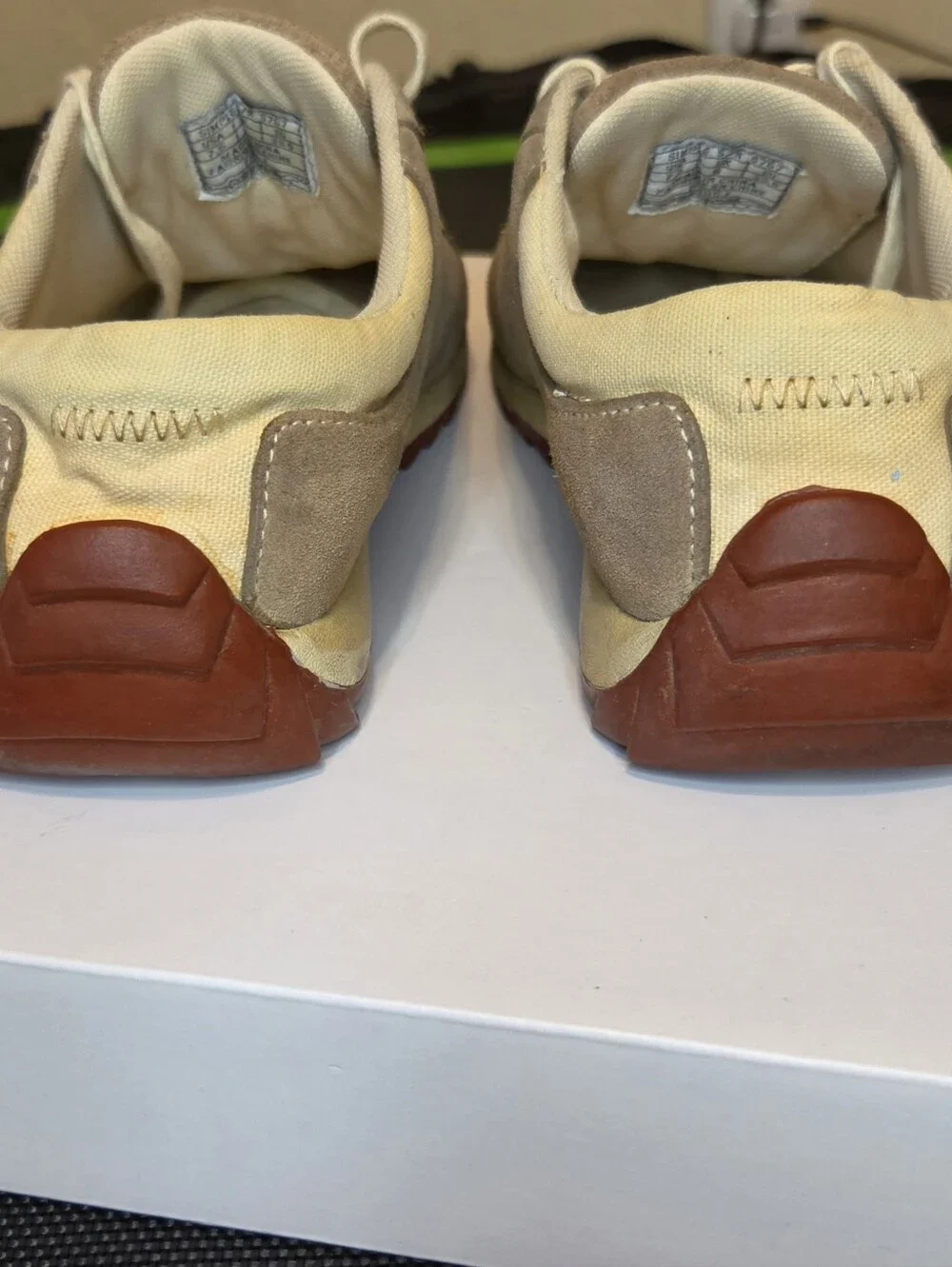 Simple Women's New Vintage Suede Lace Up Sneaker Size 7.5